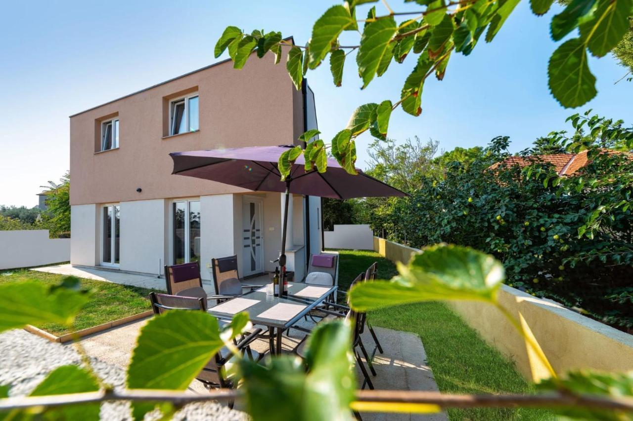 Kuca Za Odmor Natali Villa Nin Bagian luar foto
