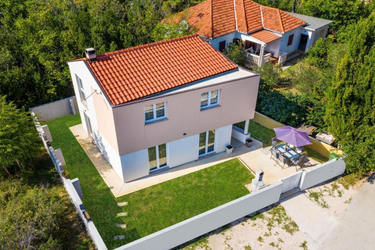 Kuca Za Odmor Natali Villa Nin Bagian luar foto