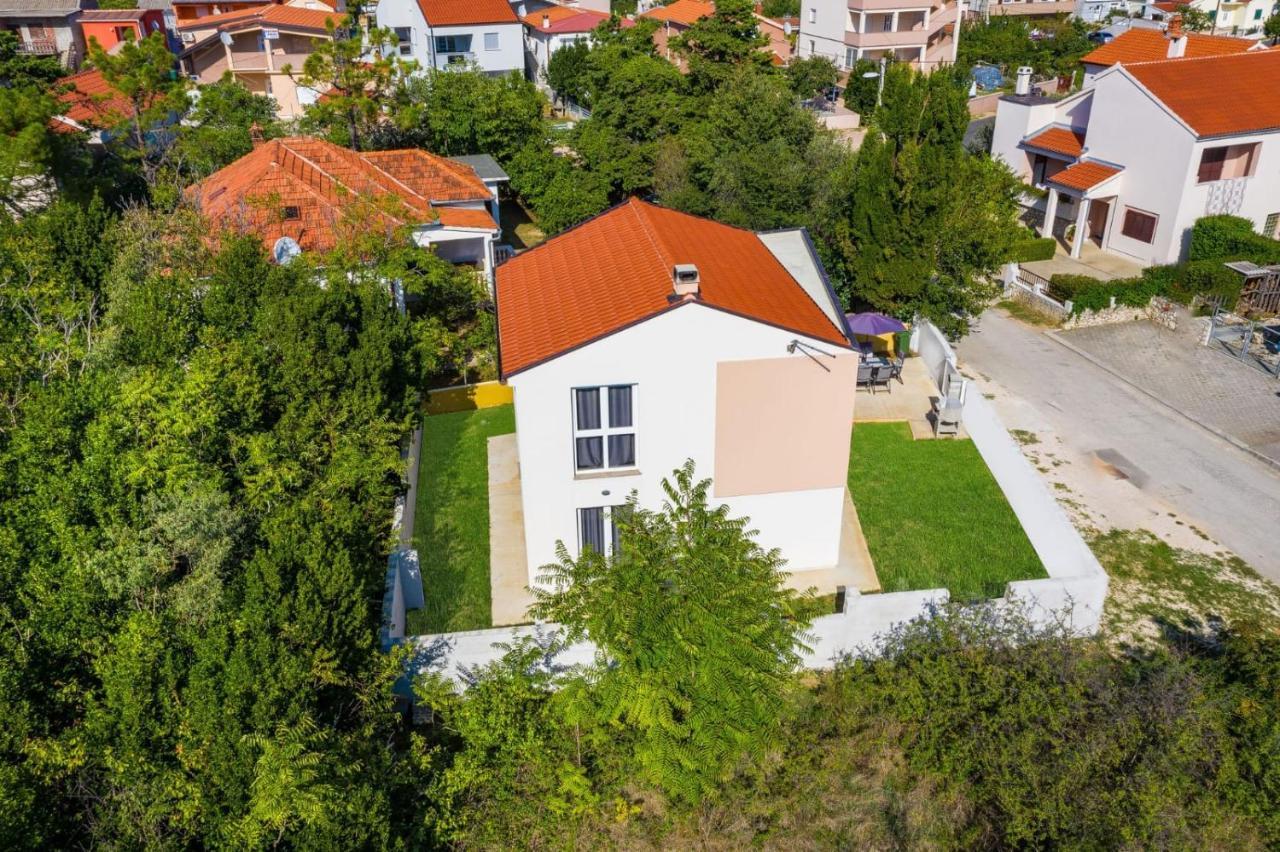 Kuca Za Odmor Natali Villa Nin Bagian luar foto